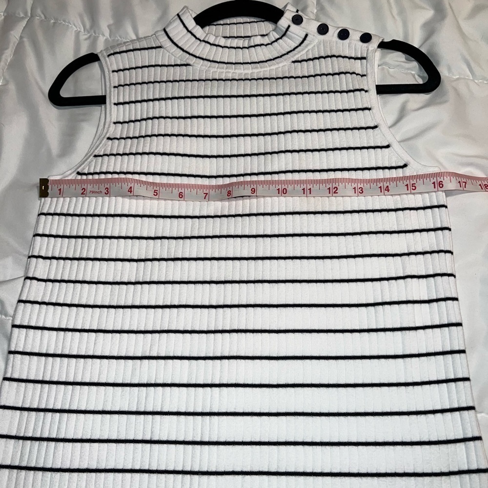 Talbots Sweater Tank Medium Petite - Picture 4 of 5